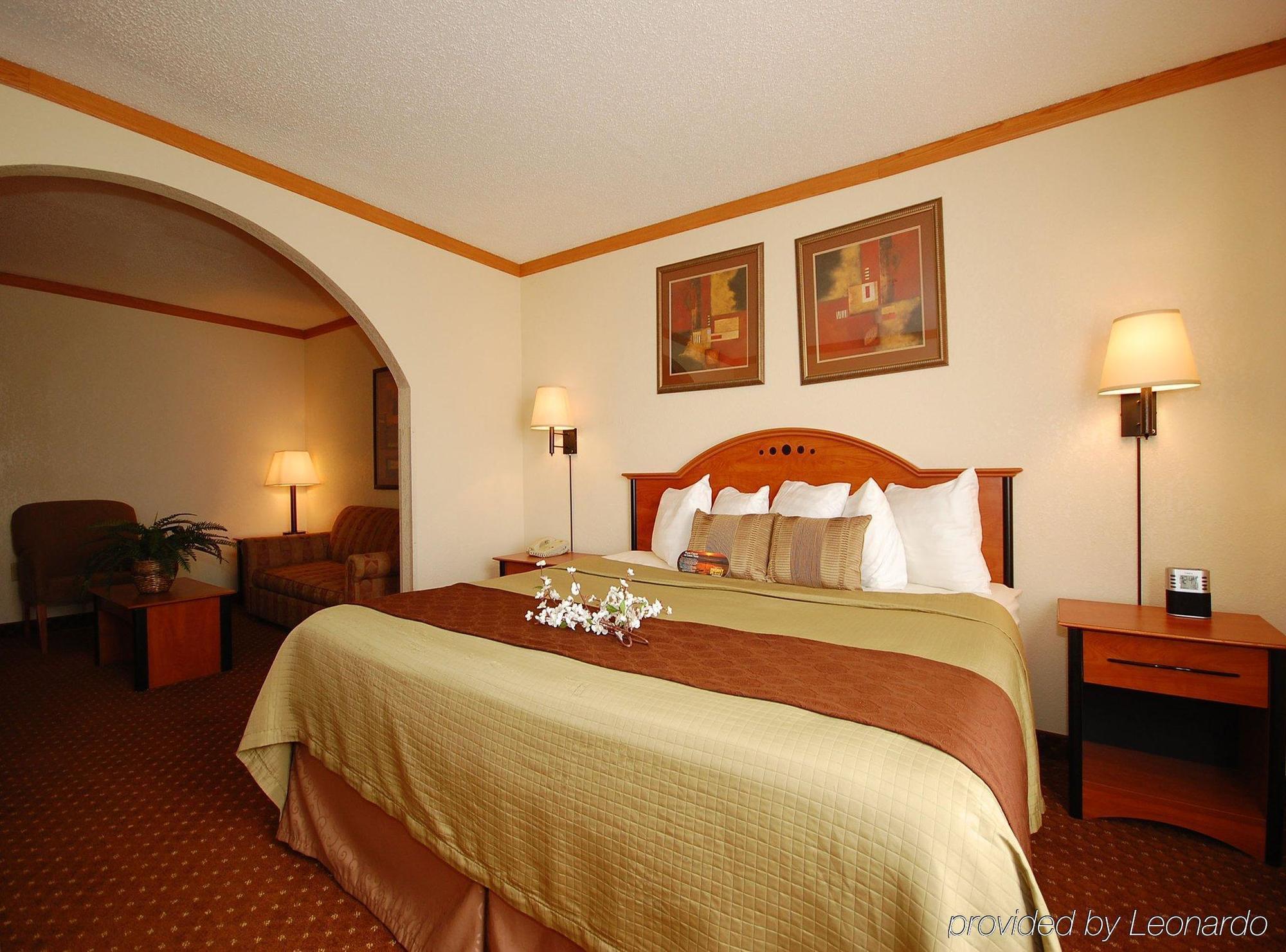 Baymont By Wyndham Hinesville Fort Stewart Area Ruang foto