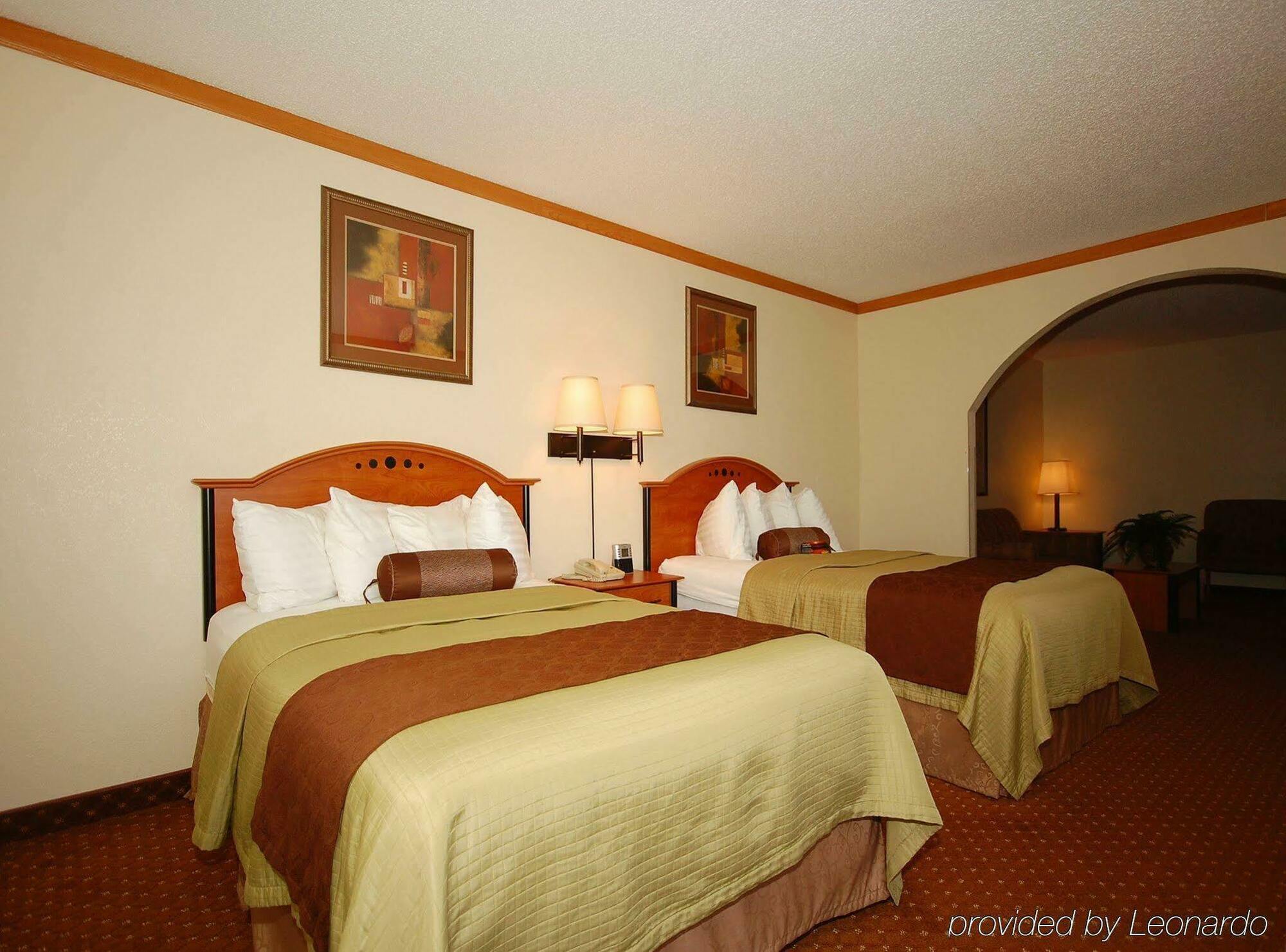 Baymont By Wyndham Hinesville Fort Stewart Area Ruang foto